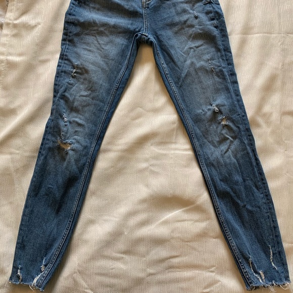 Women’s Zara jeans - Picture 4 of 4